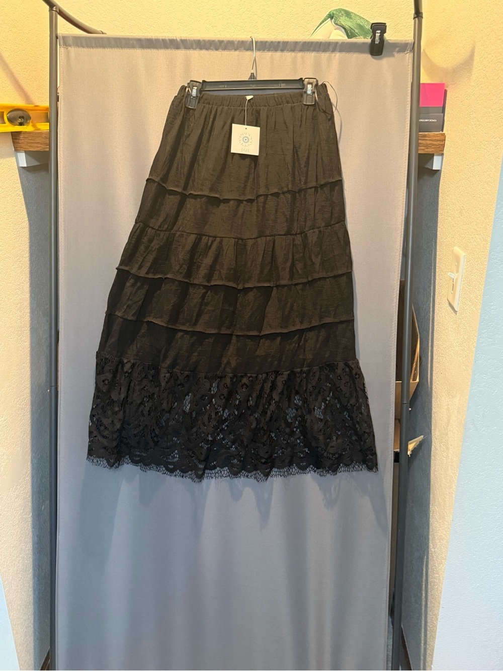 Lace-Trim Tiered Maxi Skirt - Black